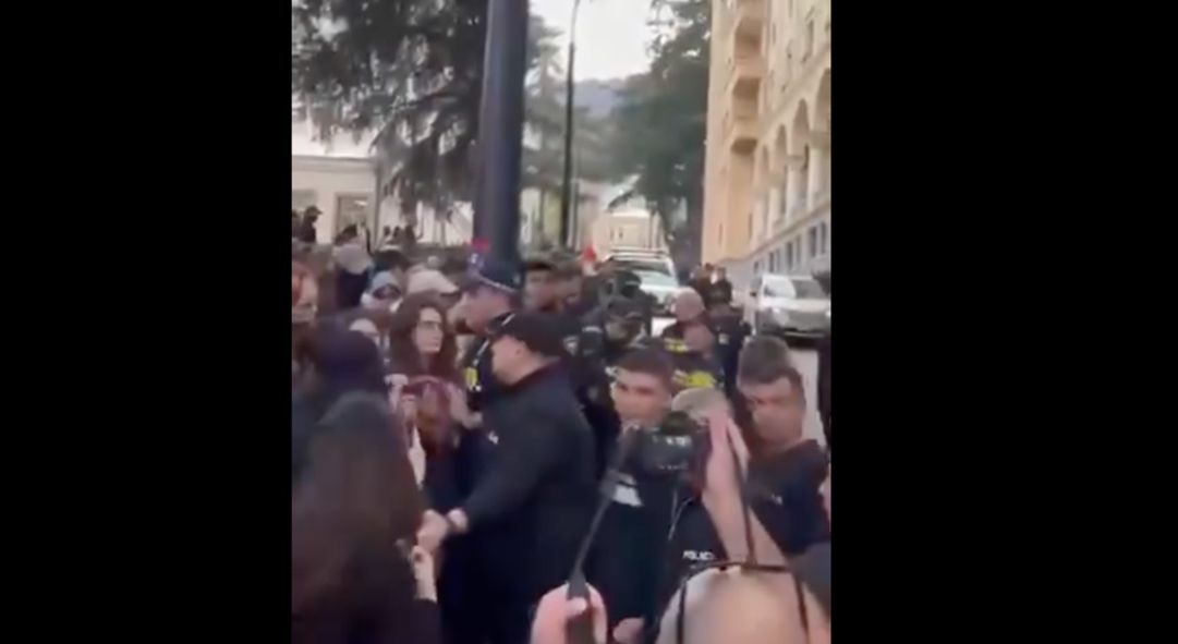 Two arrested in Tbilisi during protest against parliamentary commission probing alleged crimes under UNM Gov’t
