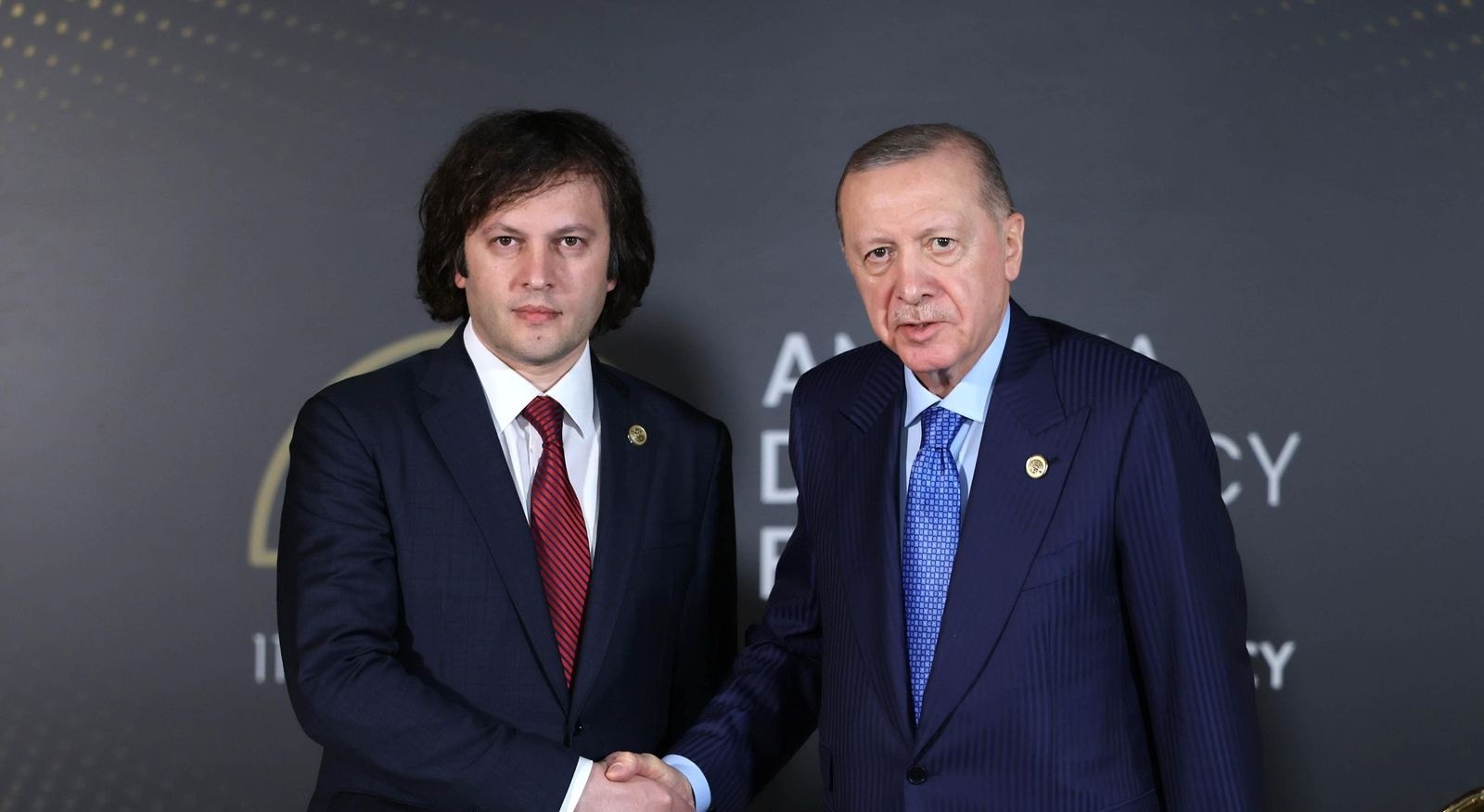 Georgian PM and Turkish President discuss strategic partnership at ADF2025
