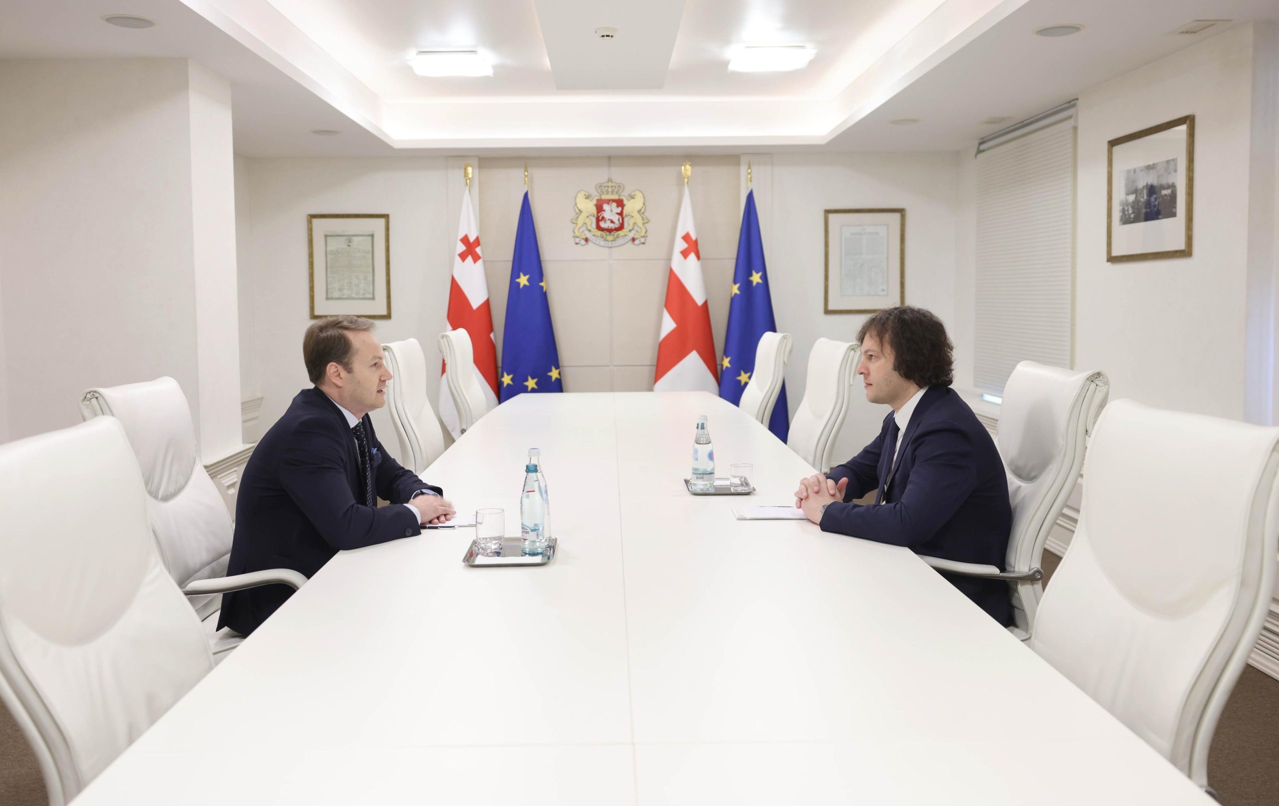 ირაკლი კობახიძე სლოვენიასა და ვატიკანში საქართველოს ახლად დანიშნულ ელჩებს შეხვდა